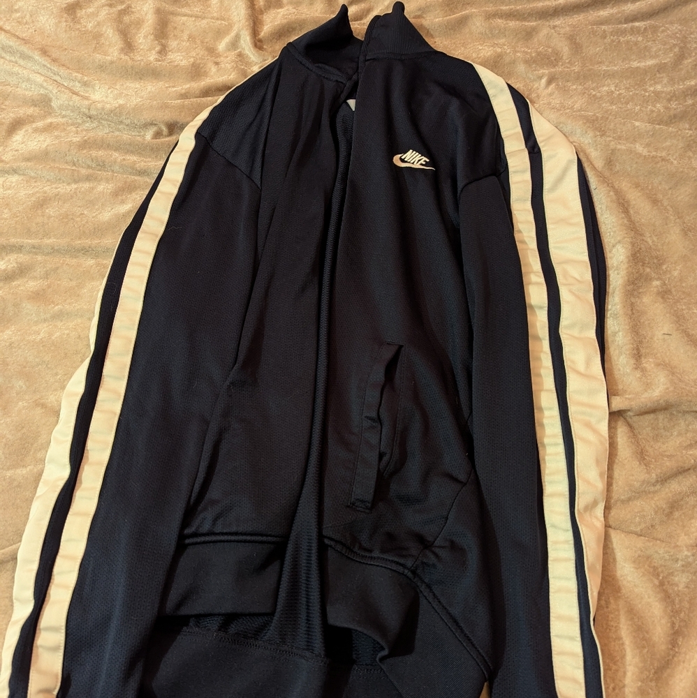 Nike Men's Black and Cream Jacket